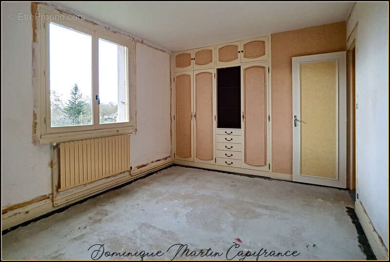 Dpt Sarthe (72), à vendre LA CHARTRE SUR LE LOIR maison P6 de 132,48 m² - Terrain de 629,00 m² - cave-balcon- terasse - photo 13
