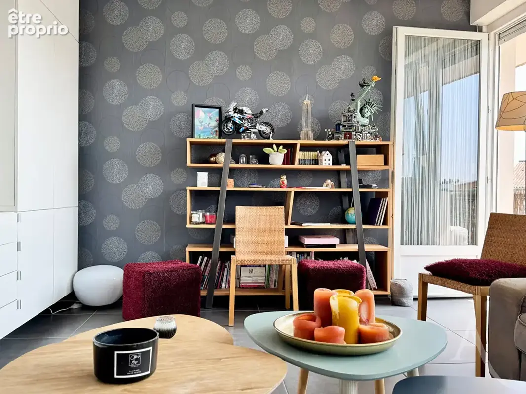 T5 familial traversant de 116 m² ? Balcon Sud-Ouest, garage, ascenseur - Gare à 10 min - photo 5