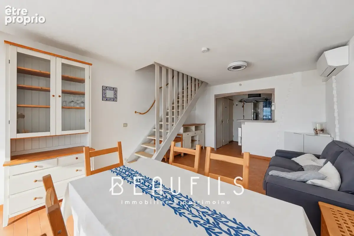 Port Camargue - Marina T3 duplex 79,84 m2 avec appontement 12 x 3,5m & garage privatif - photo 8