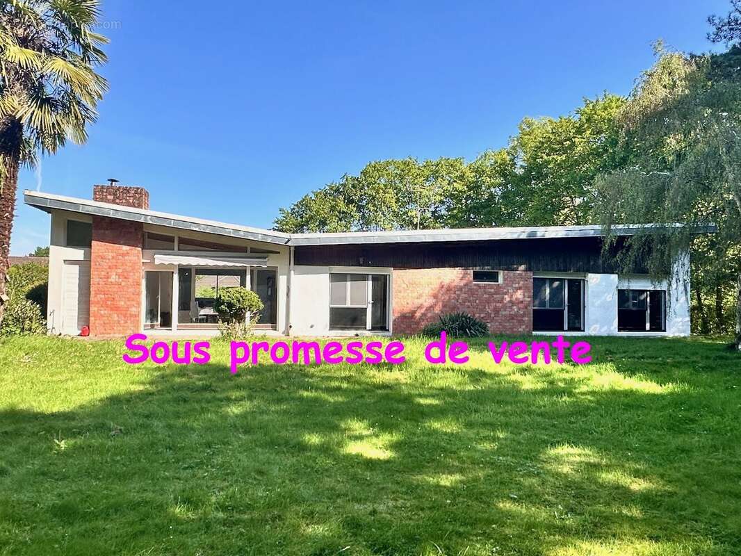Maison à LES LOGES-EN-JOSAS