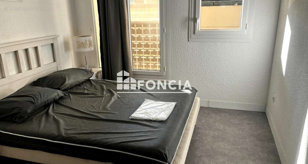 Appartement à LA LONDE-LES-MAURES