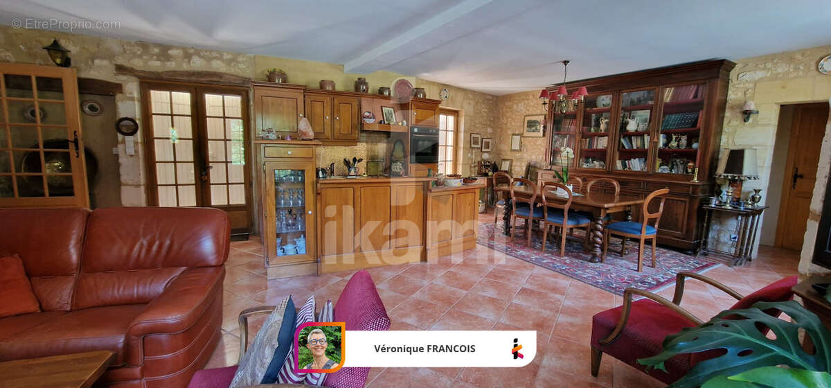 Maison à LIORAC-SUR-LOUYRE