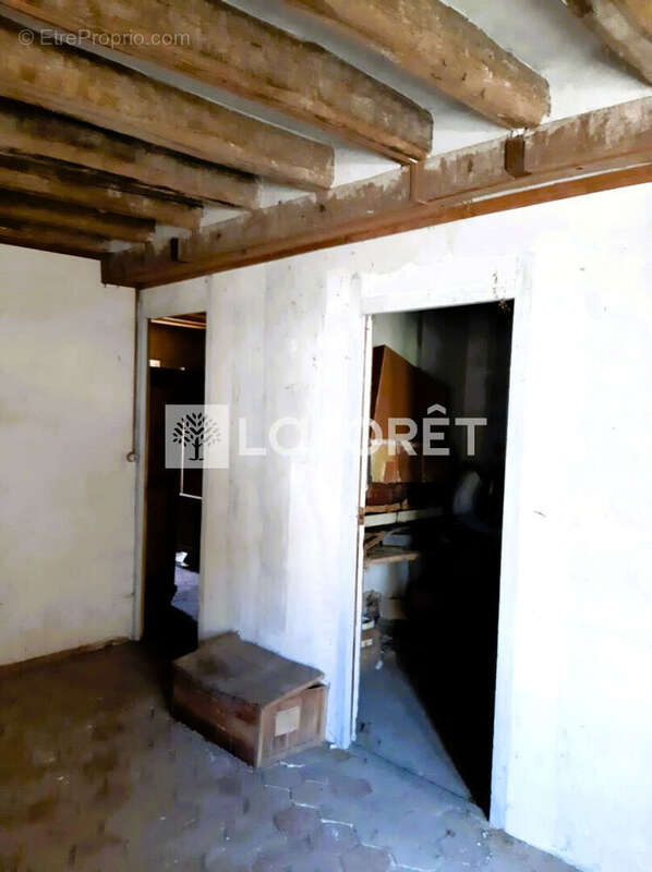 Maison à SAINT-NOM-LA-BRETECHE