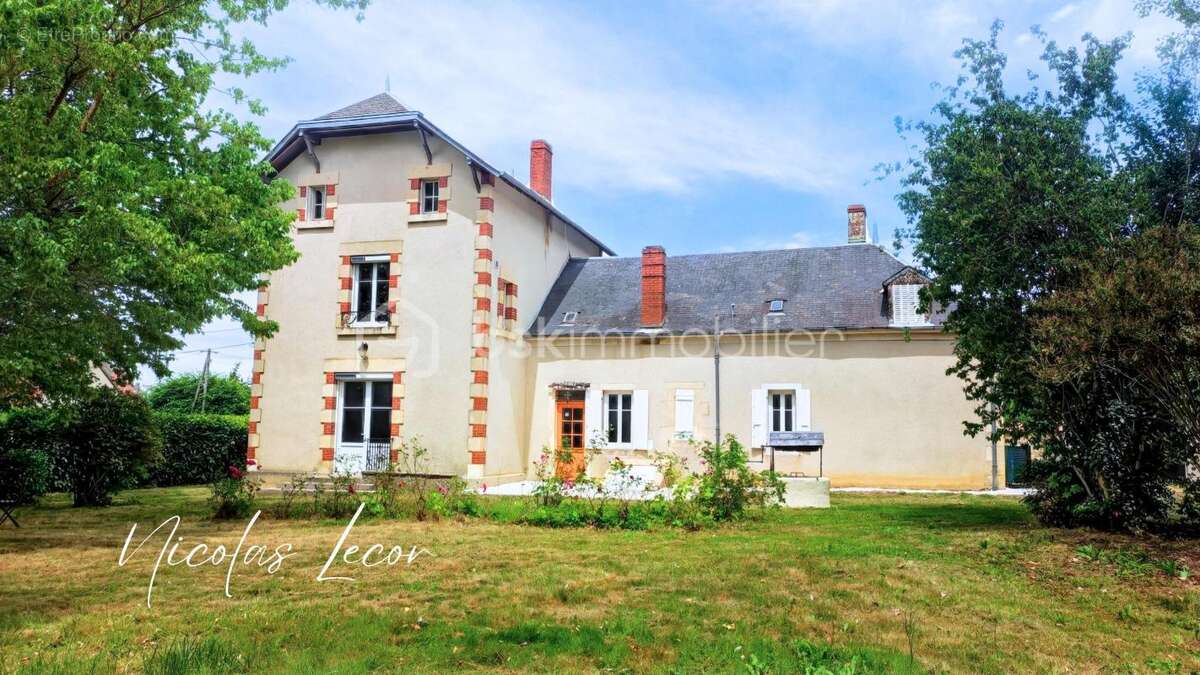 Maison à OUROUER-LES-BOURDELINS