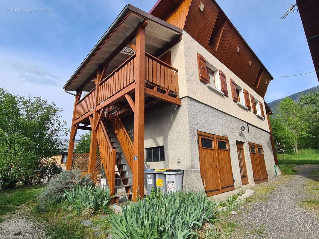 Maison à NOTRE-DAME-DES-MILLIERES