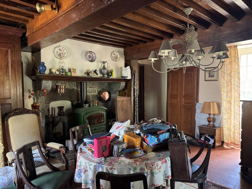 Maison à CERVON