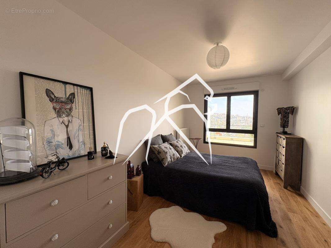 Appartement à MONT-SAINT-AIGNAN