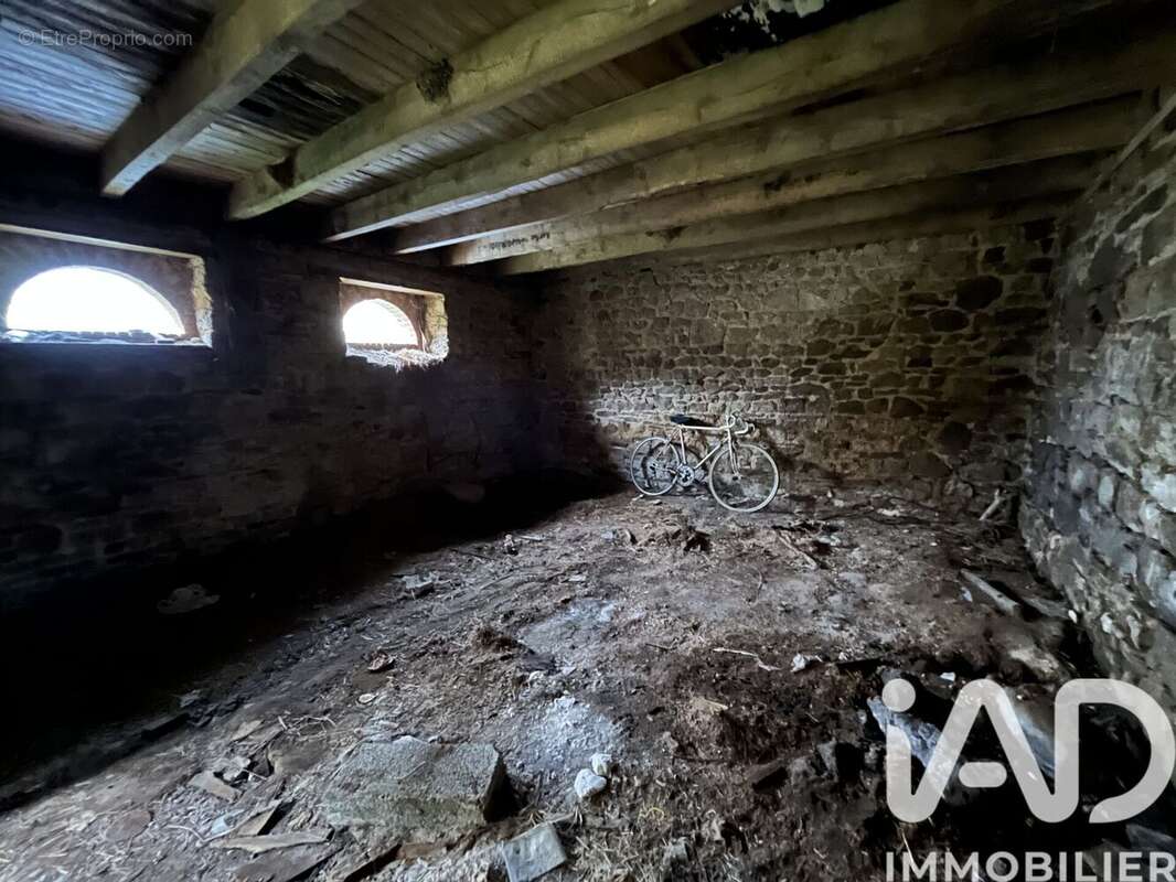 Photo 5 - Maison à MEZIERES-SUR-COUESNON