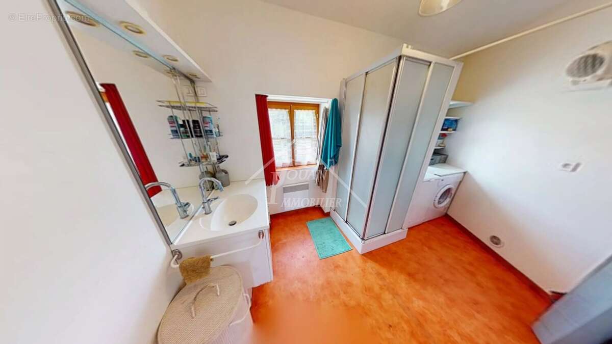 Appartement à YGRANDE