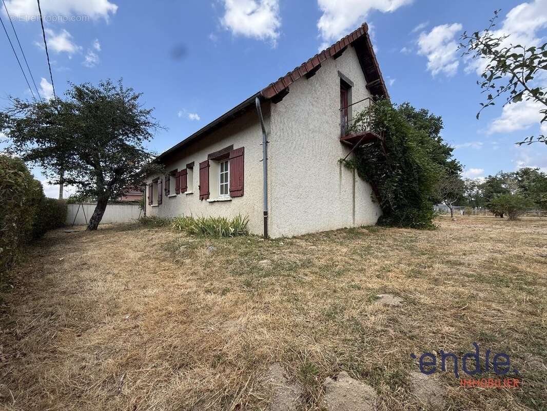 Maison de plain pied 90m2 Diou - photo 7