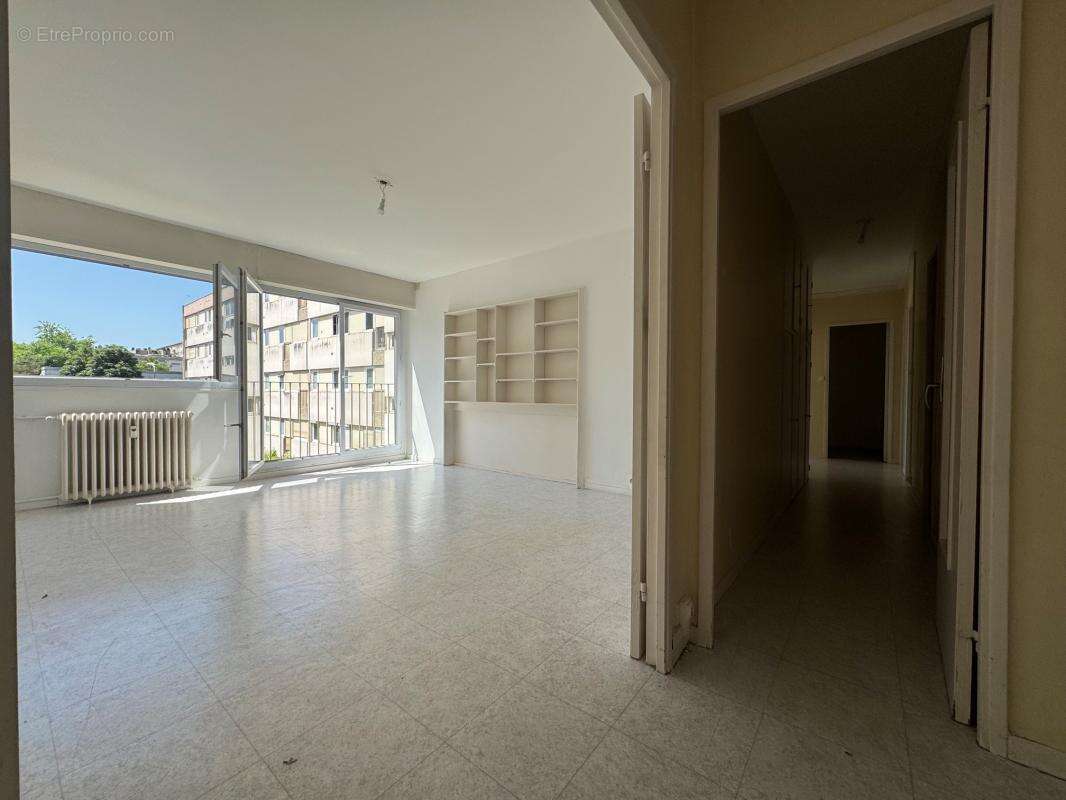 Appartement t4 au 1er étage avec ascenseur - photo 7