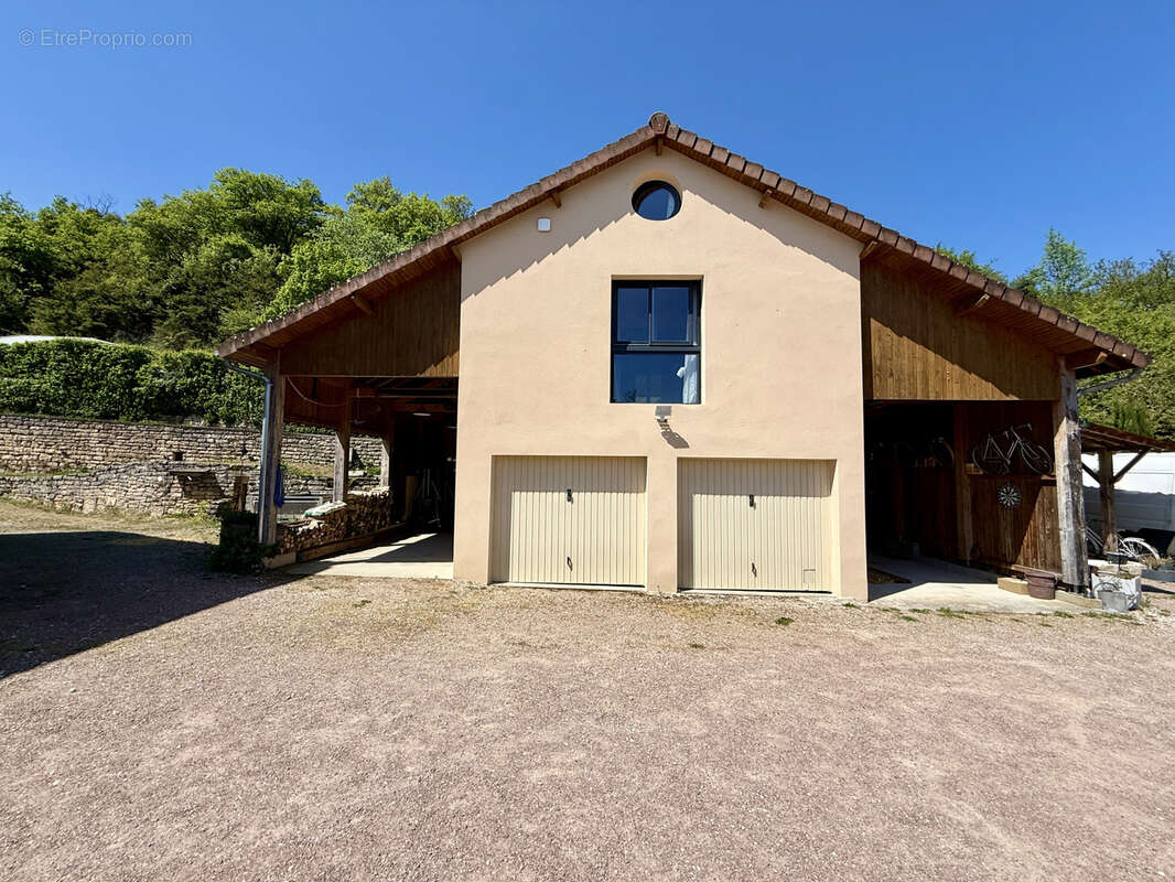 Maison à CHEVROCHES