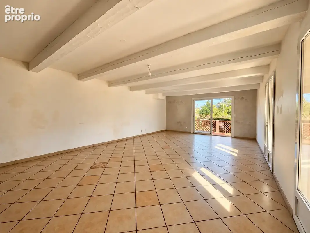 La Seyne sur mer - villa provençale T5 sur 907m2 de terrain - photo 6