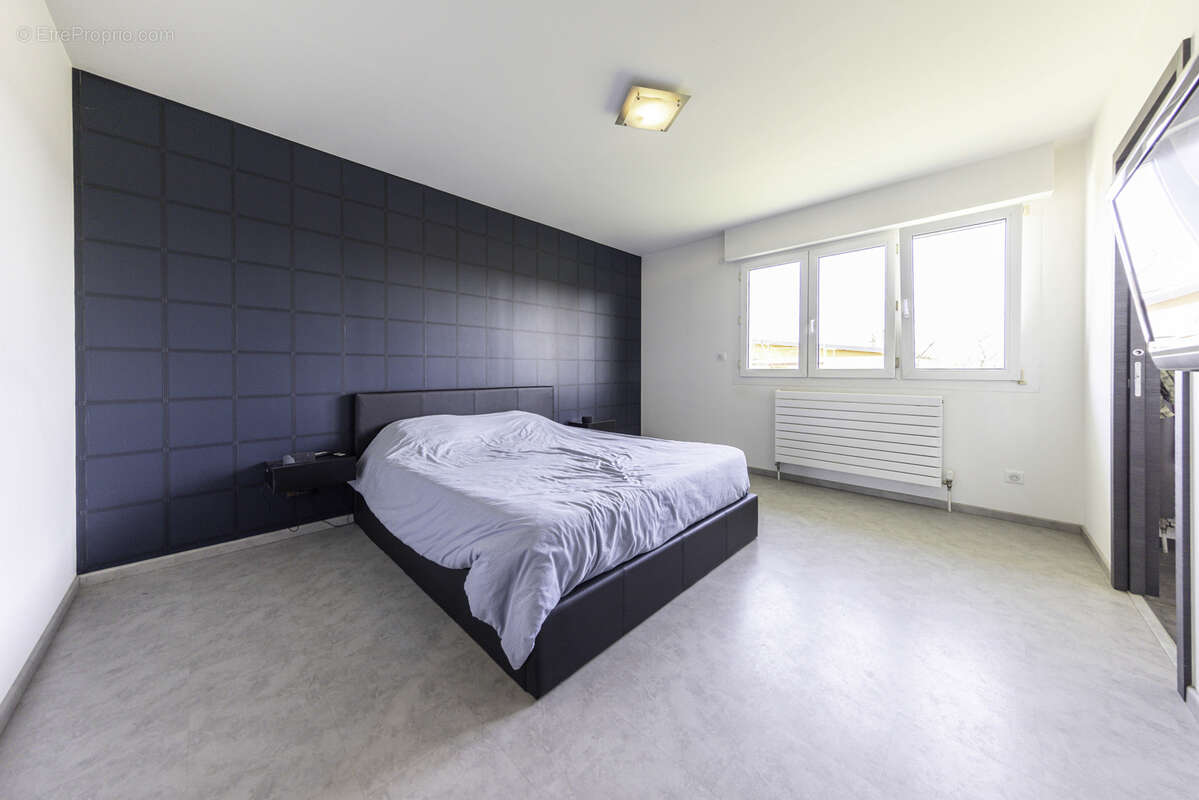 Maison à GONDREVILLE