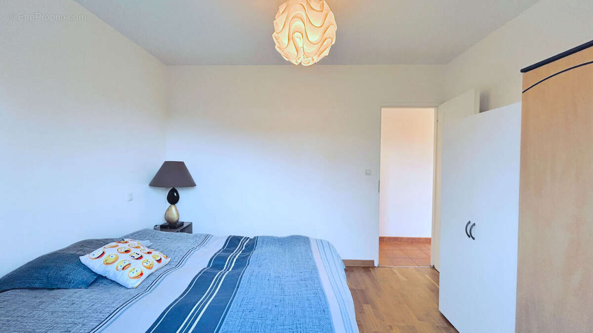 Maison à SAINTE-BAZEILLE