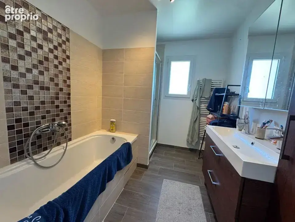 Maison 5 pièces 113 m² à vendre à Ranville (14860) - photo 9