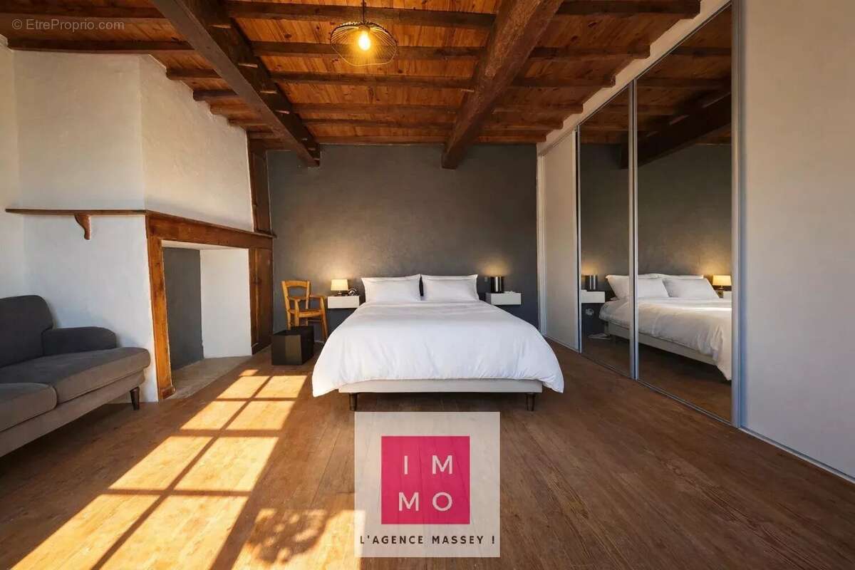 Maison à TRIE-SUR-BAISE