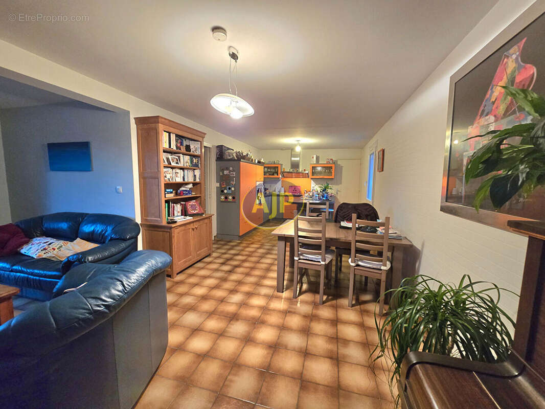 Maison à GUEMENE-PENFAO