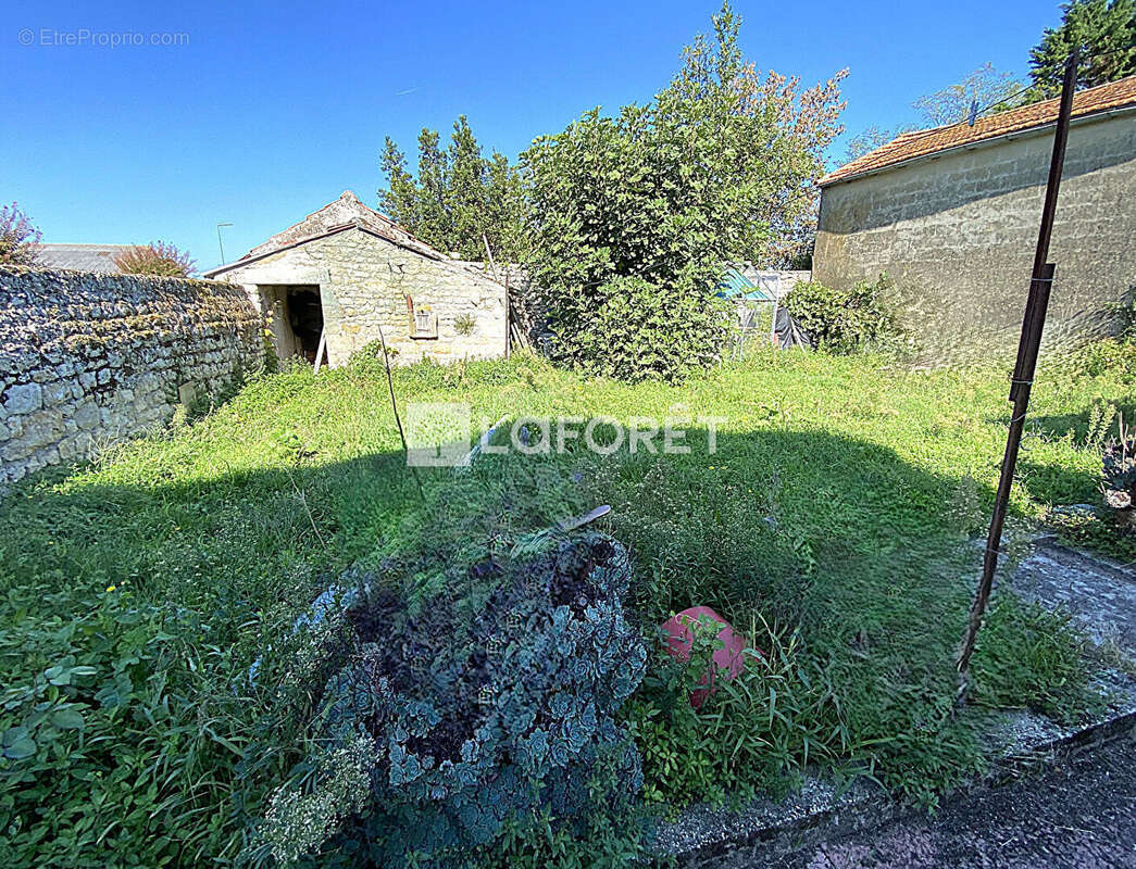 Maison à NIEULLE-SUR-SEUDRE