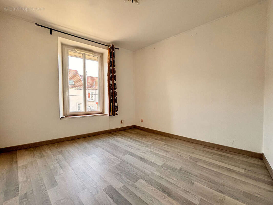 Maison à SAINT-MARD