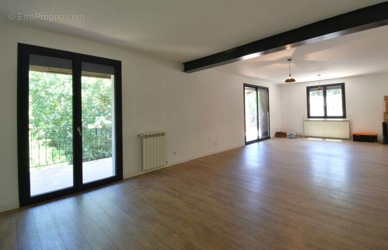 Maison à GREASQUE