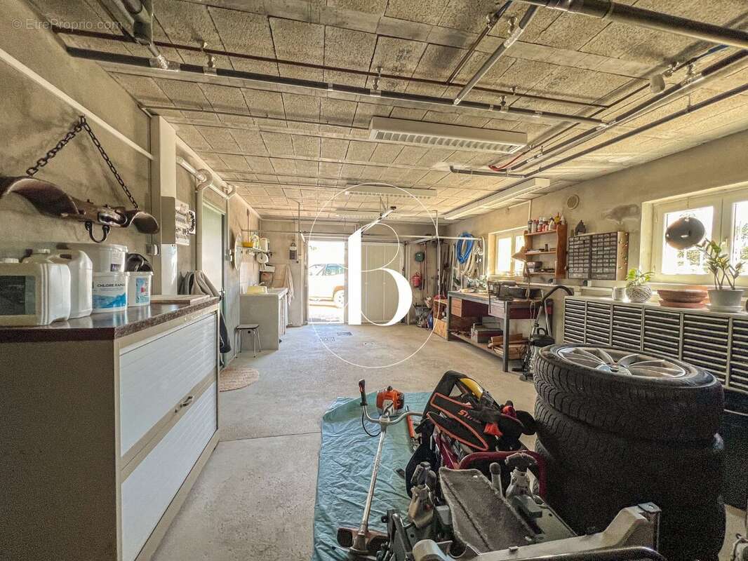 Maison à ORGNAC-L'AVEN