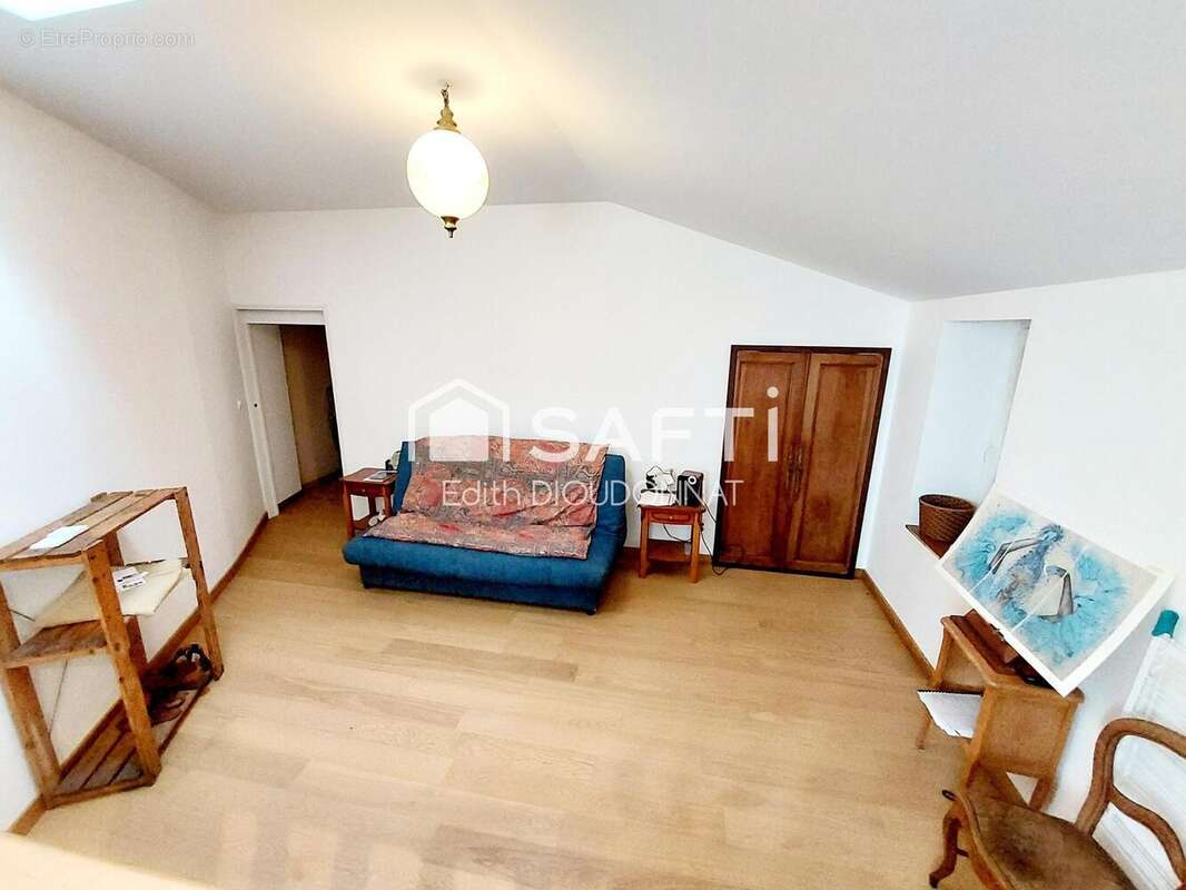 Photo 4 - Maison à MOUTIERS-LES-MAUXFAITS