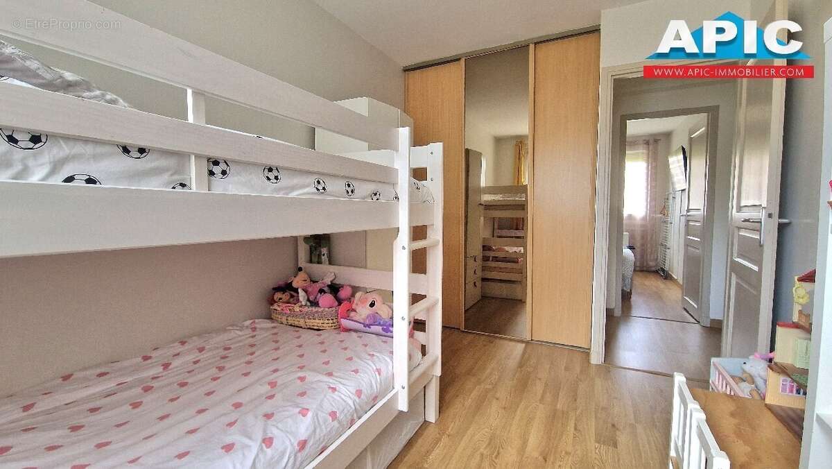 Appartement à GROSLAY