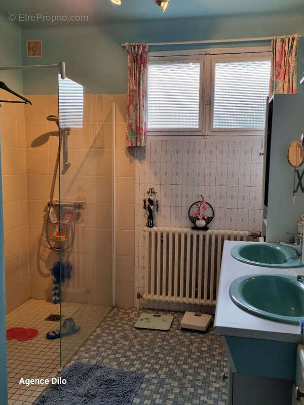 Maison à ERVY-LE-CHATEL