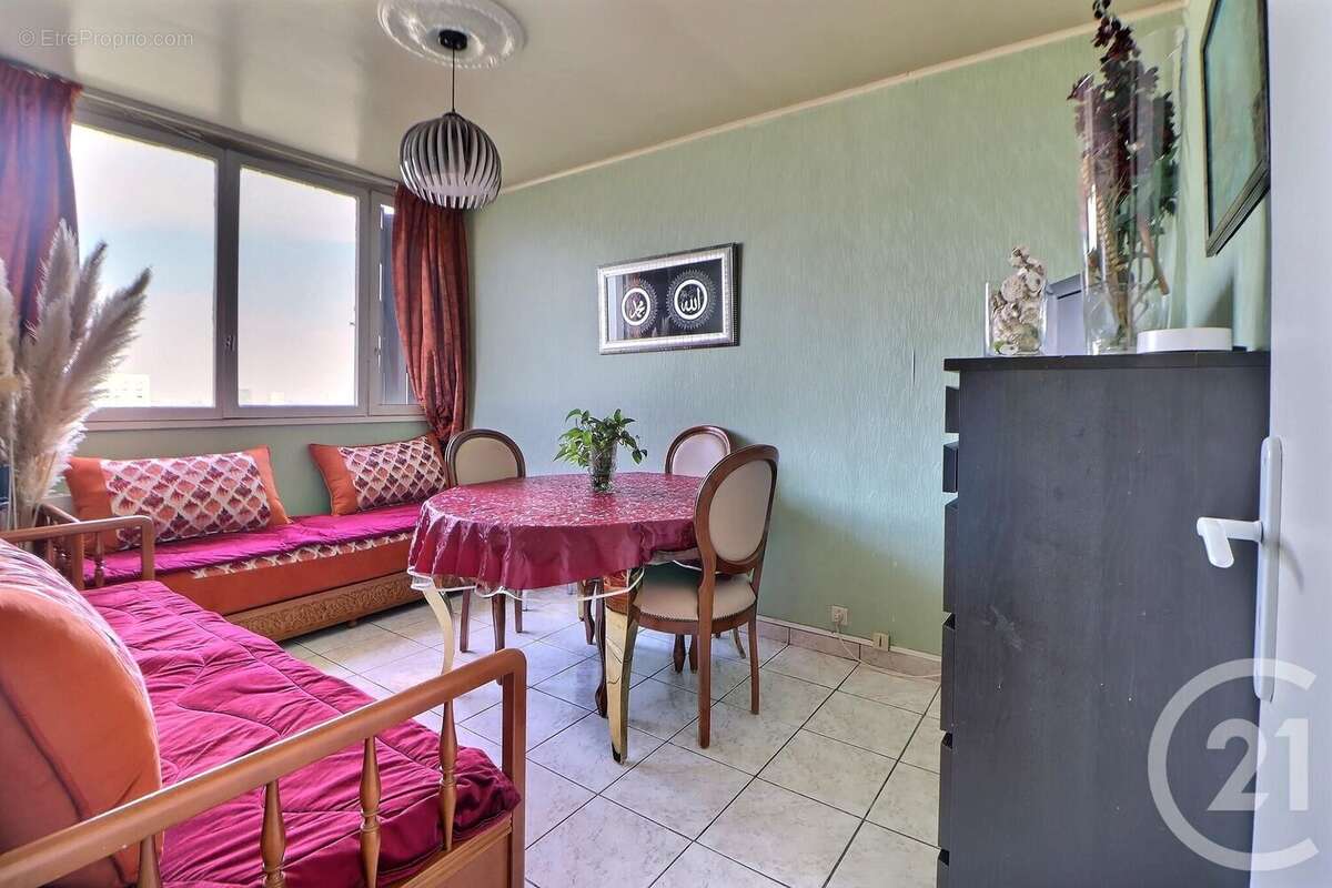 Appartement à BAGNOLET