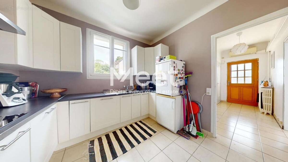 Maison à LE MEE-SUR-SEINE