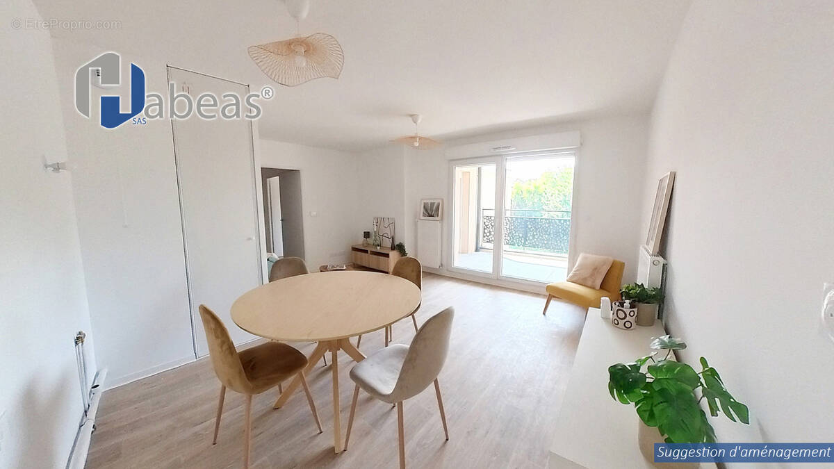 Appartement à RILLIEUX-LA-PAPE