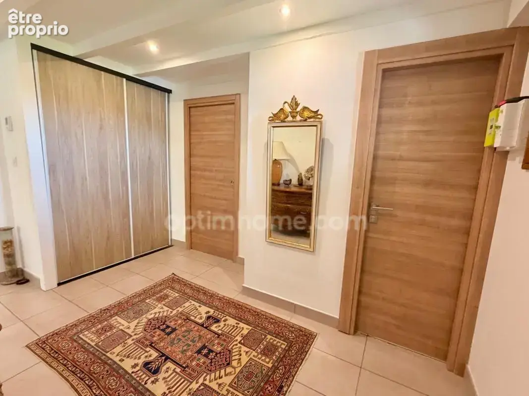 Appartement familial 138 m² - Jardin, 2 stationnements - RUMILLY - photo 12