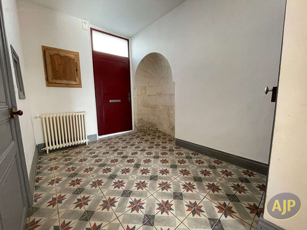 Maison à TAILLEBOURG