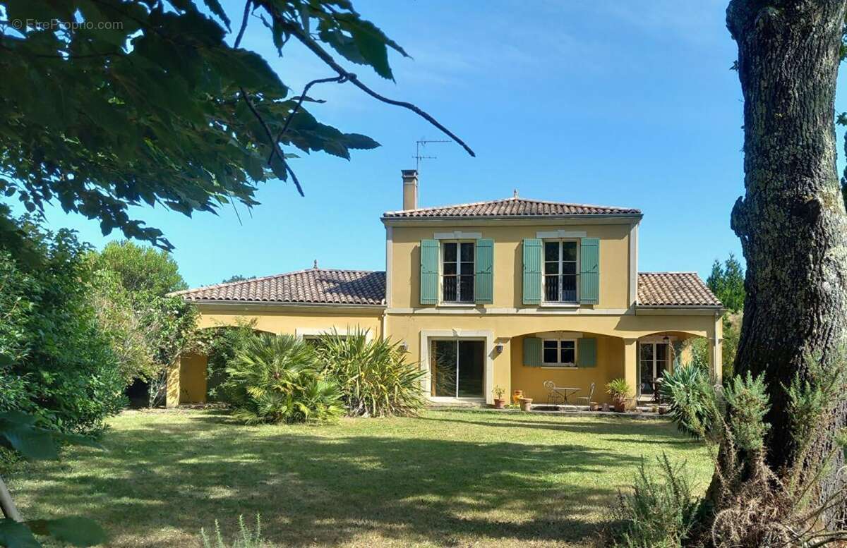 Maison à PESSAC