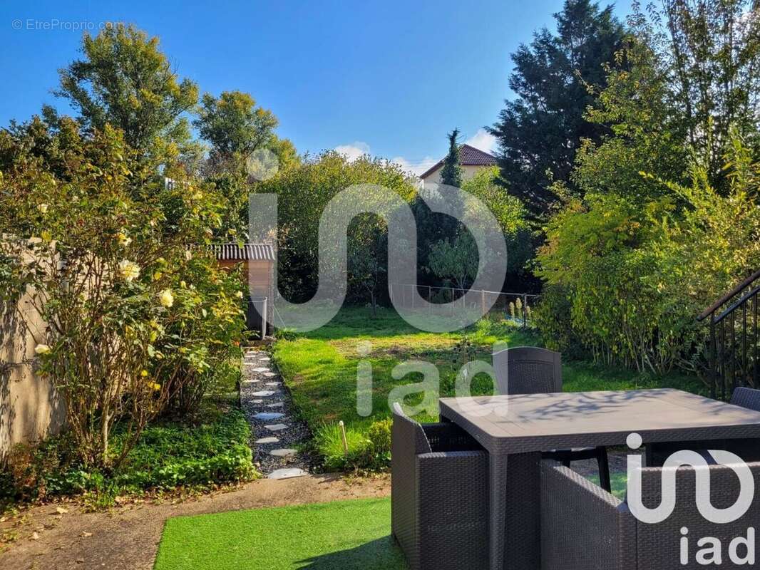 Photo 3 - Maison à MONTLUCON