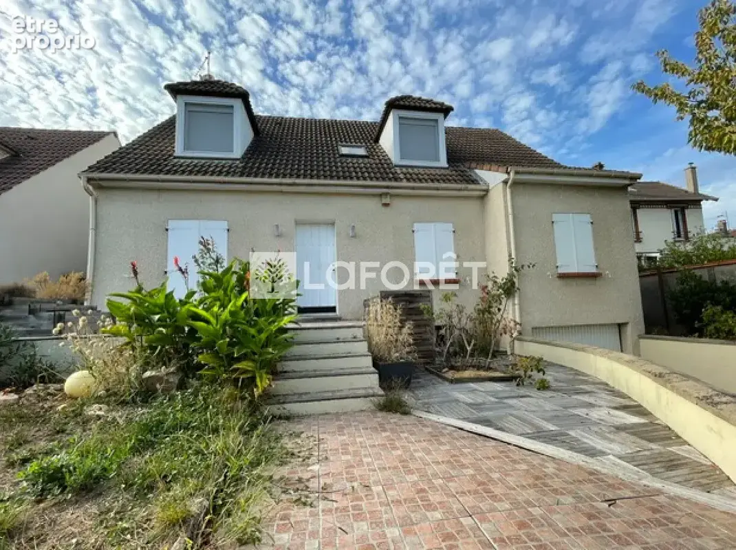 Maison à LIMEIL-BREVANNES