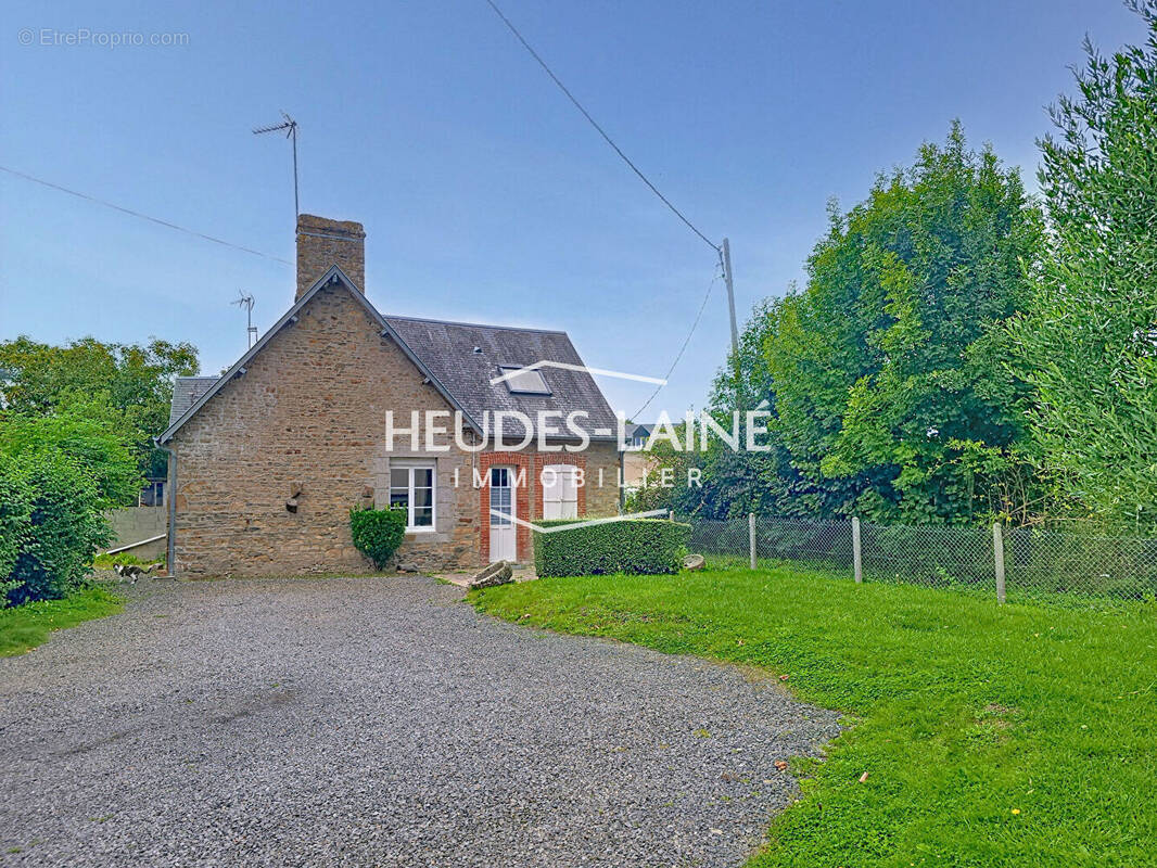 Maison à MARCEY-LES-GREVES