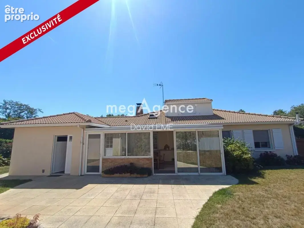 7 Pièces, 220 m2, 4 chambres, 3 dépendances, MACHE - photo 4