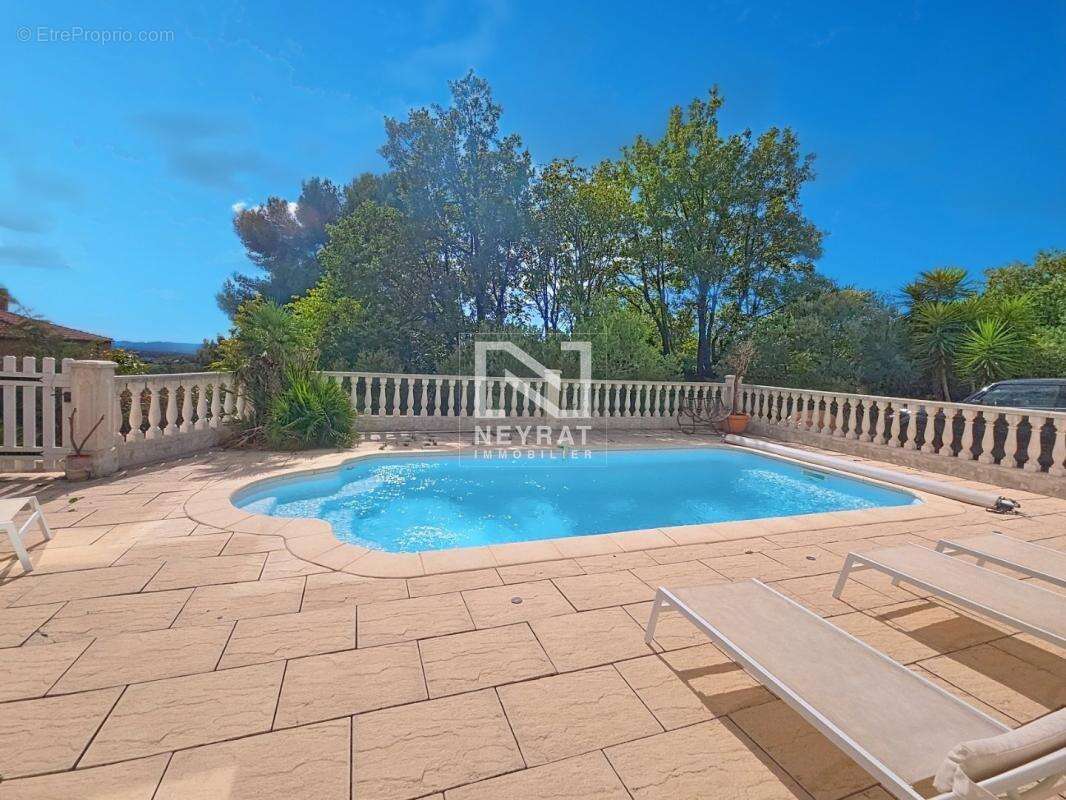 Seillans maison provencale  3 chambres avec piscine - photo 2