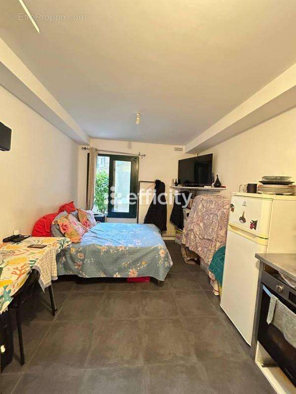 Appartement à PARIS-12E