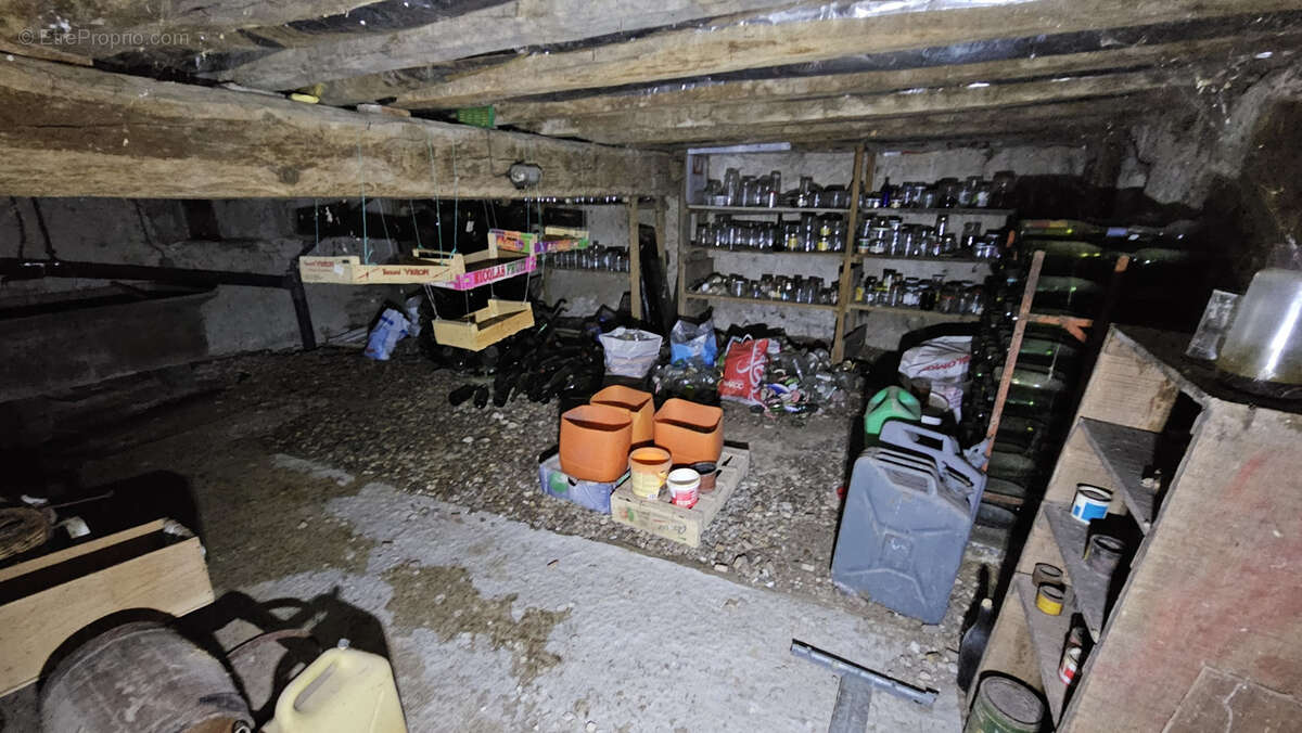 Maison à SAINT-LUBIN-EN-VERGONNOIS