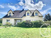 Maison à NIVILLAC