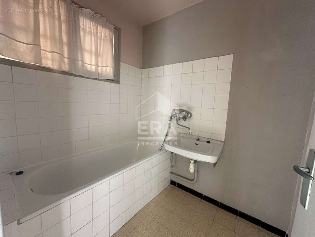 Appartement à AUBAGNE