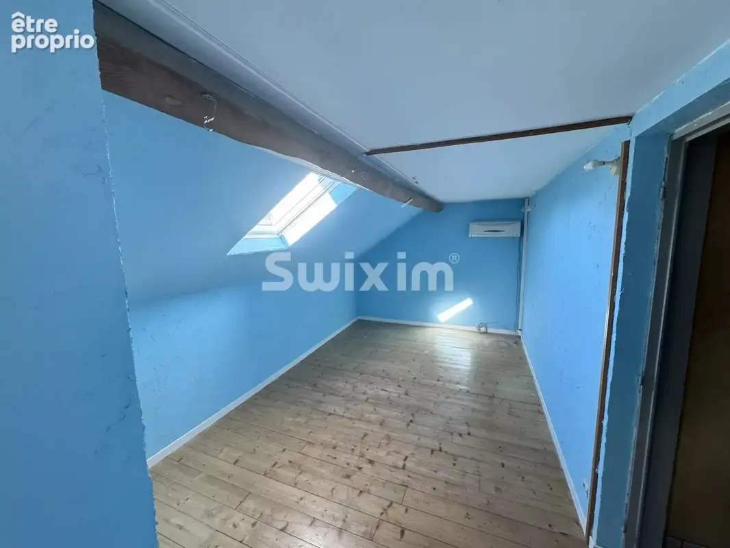 Grande maison familiale de 254 m² à Chaussin - photo 9