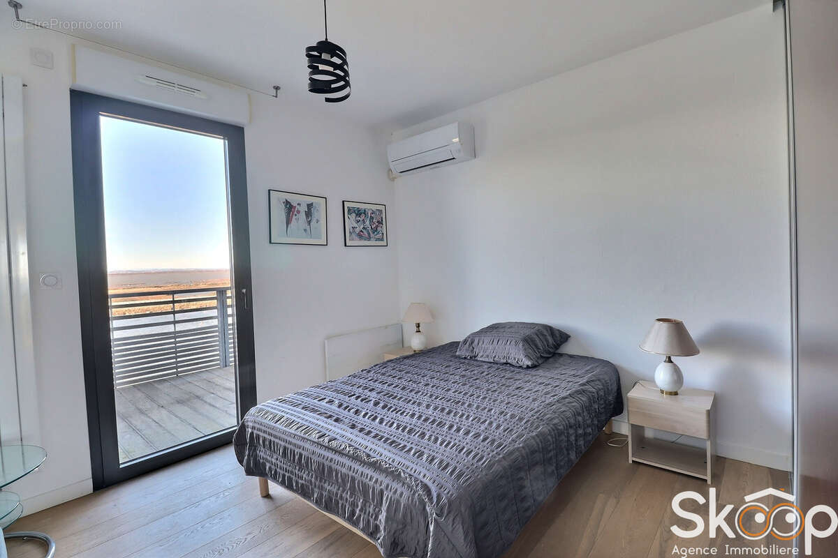 Appartement à MAUGUIO