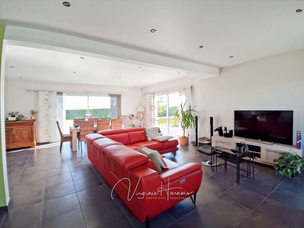 Maison 168 m² à Falaise  - photo 45