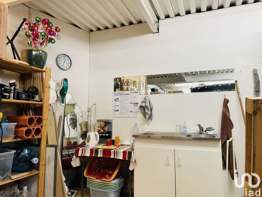 Photo 5 - Commerce à VIHIERS