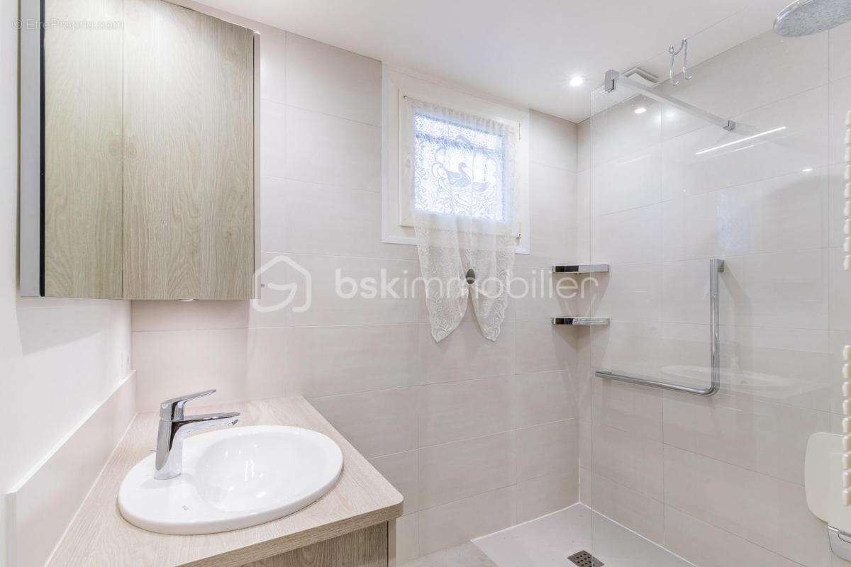 Maison à SAINT-MICHEL-SUR-ORGE