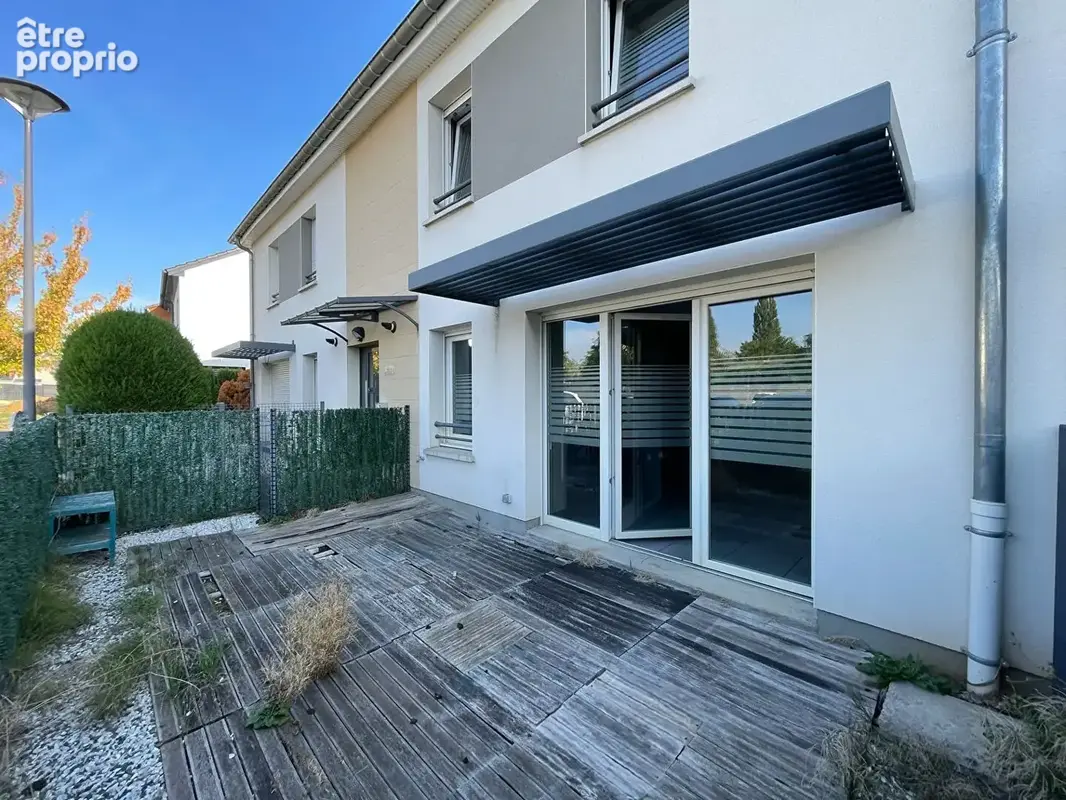 Appartement duplex avec terrasse et 2 places de parking à Richemont - photo 5